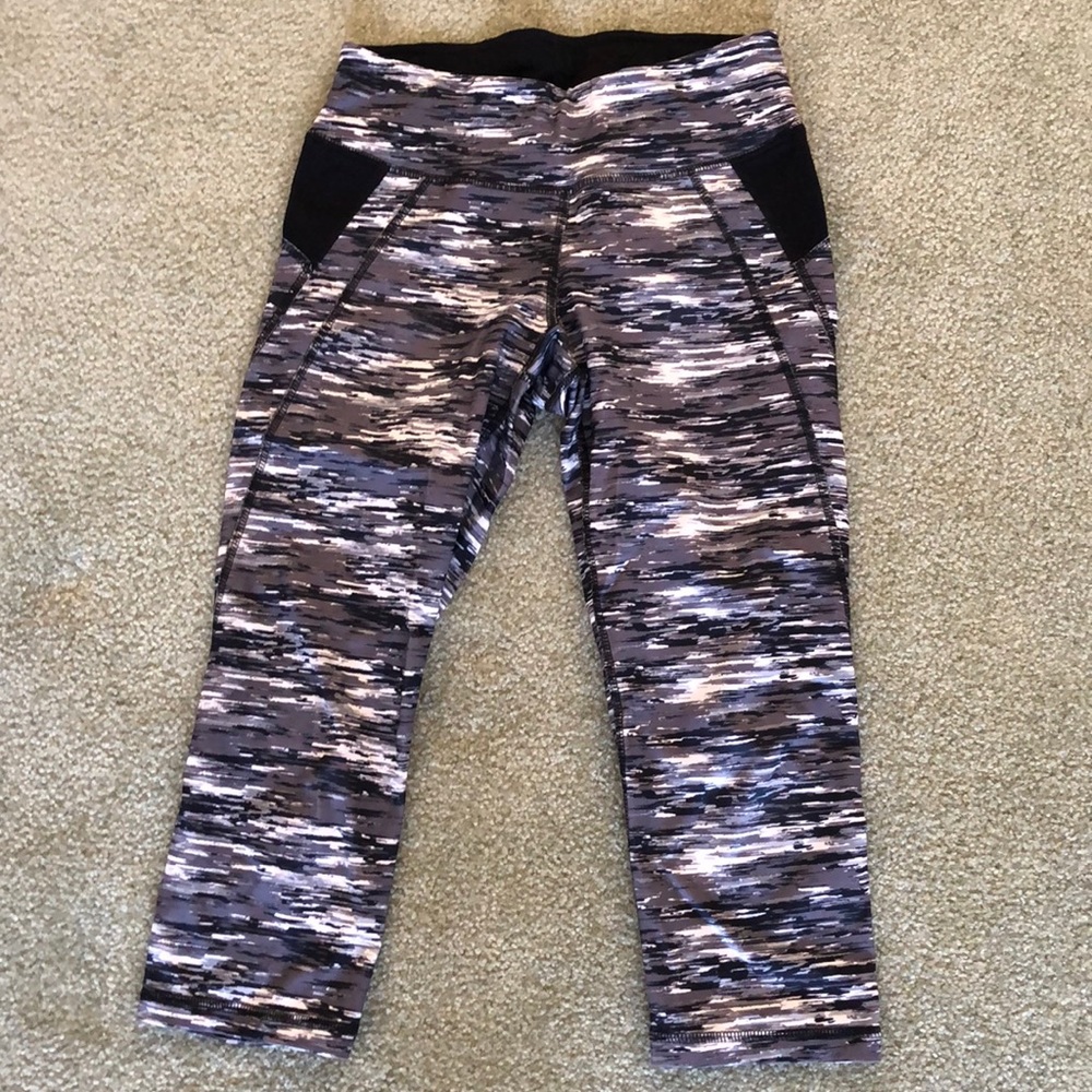 Camo workout capris